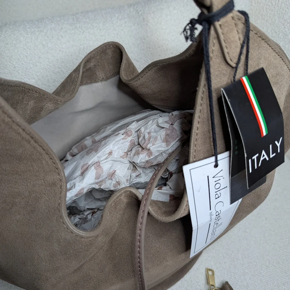 VIOLA CASTELLANI Made In Italy Suede Oval Bottom Hobo New with tags